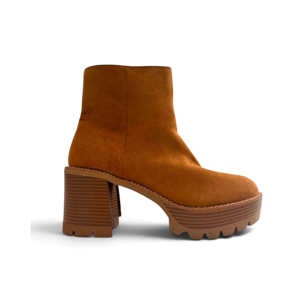 Wild Pair Margoee Platform Booties Macy's! Brown Suede, NEW! Size 10